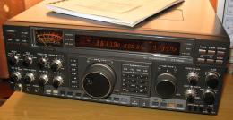 FT-1000